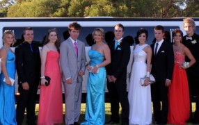 Our School Ball VIP Package is designed to make every passenger feel like a celebrity. From the red carpet welcome to the impressive chrome detailing